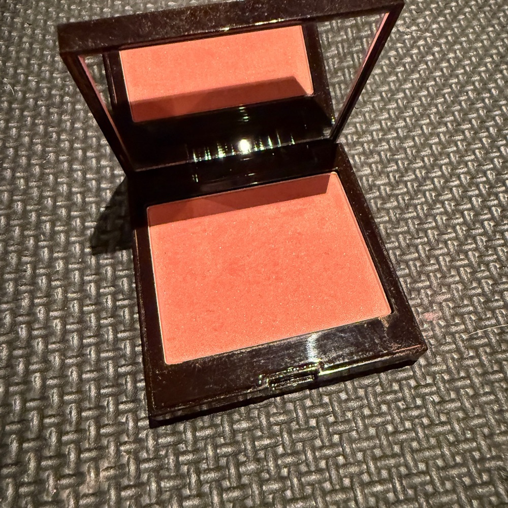 Laura Mercier Blush - Peach **USED**